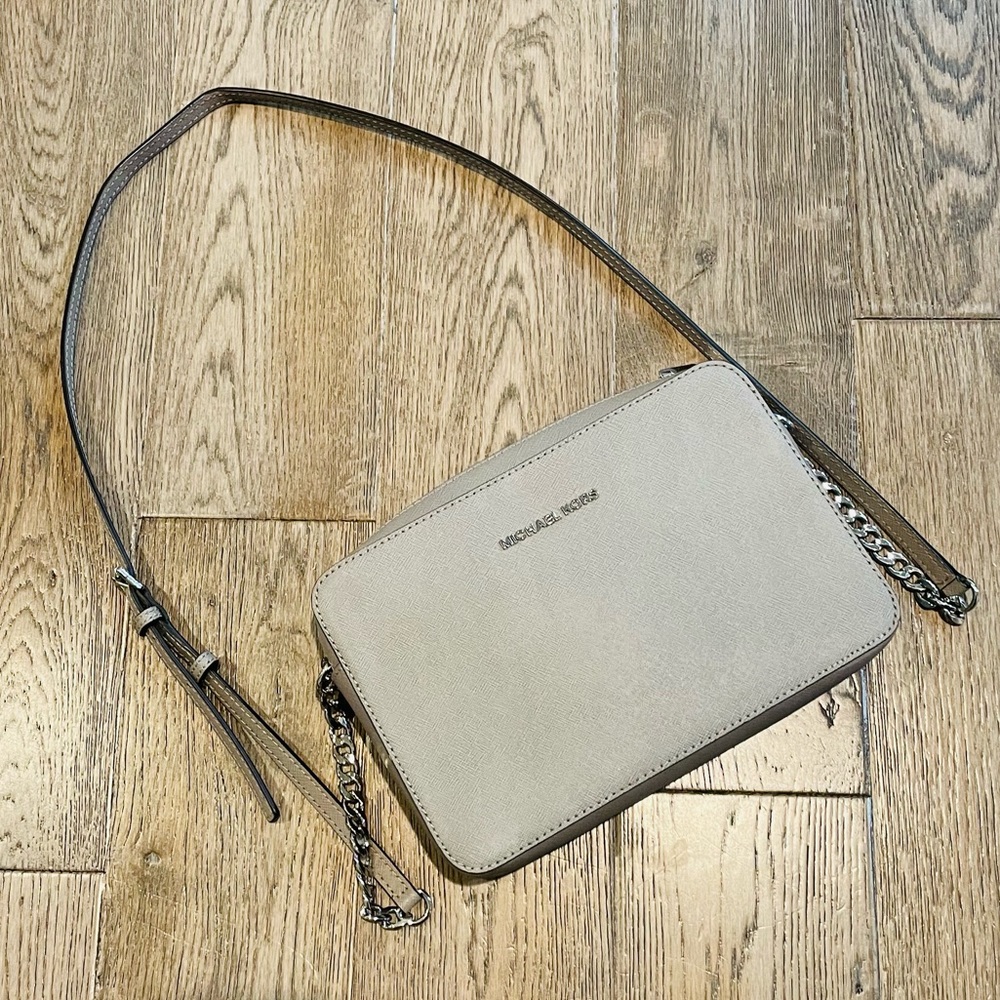Michael Kors Jet Set Large East West Crossbody